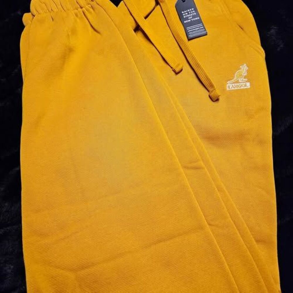 Kangol golden sweatpants Sz M, new with tag